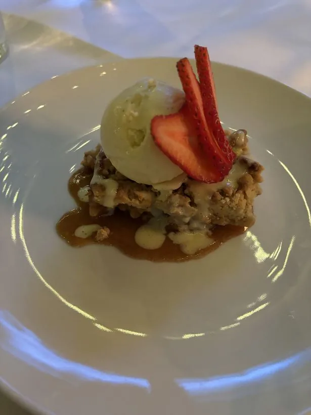 Bread pudding with ice cream and strawberry