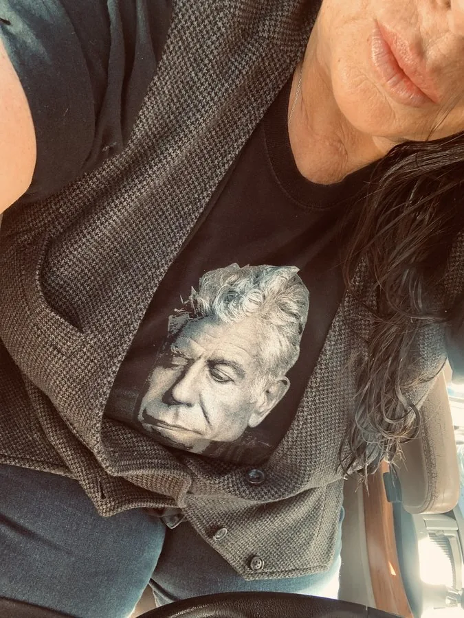Paris Suzanne wearing Bourdain tee